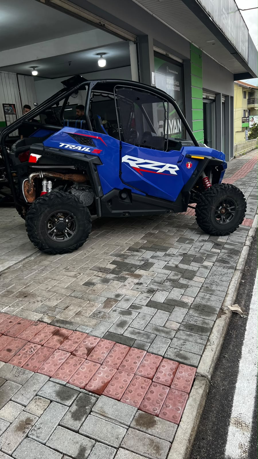 Polaris RZR Trail S na oficina Brayan Motos